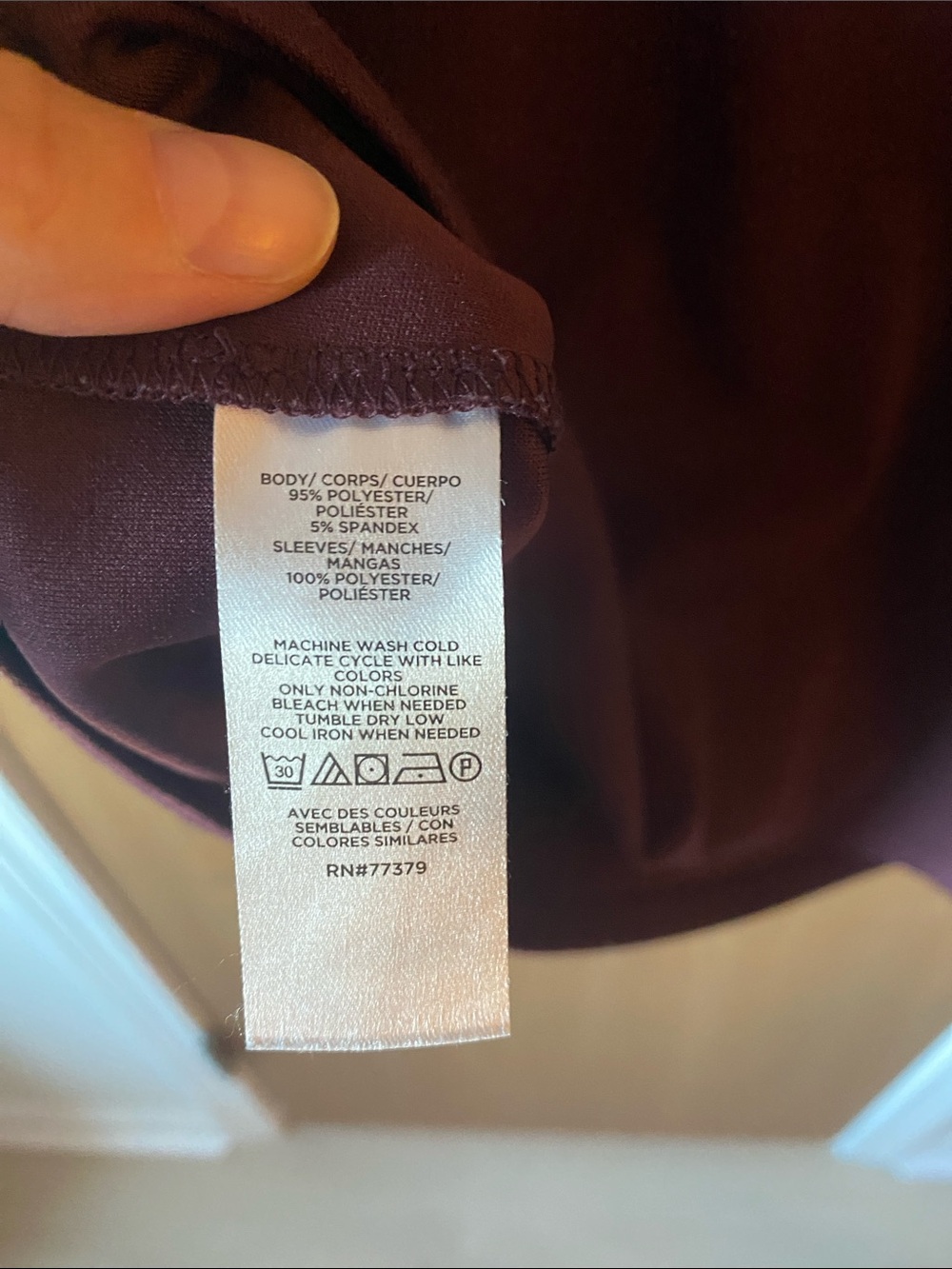 Ann Taylor Plum V-Neck Pleated Short Sleeve Blouse - Picture 3 of 4